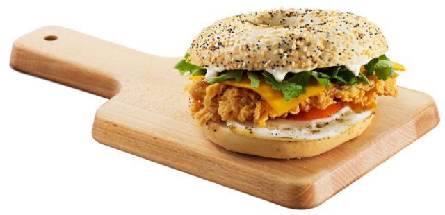 Fotografie - Snídaňový bagel s vajíčkem a sýrem KFC