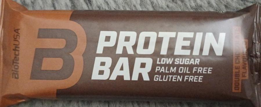 Fotografie - Protein bar double chocolate flavoured BioTechUSA