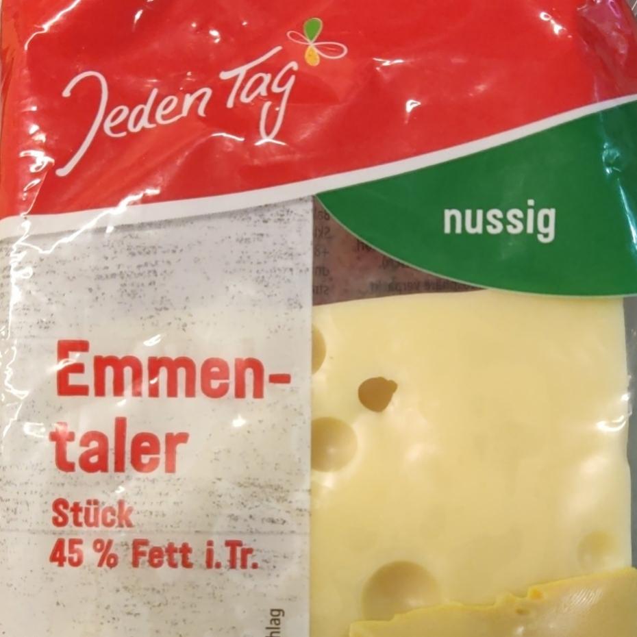 Fotografie - Emmentaler nussig Stück 45% Fett i. Tr. Jeden Tag