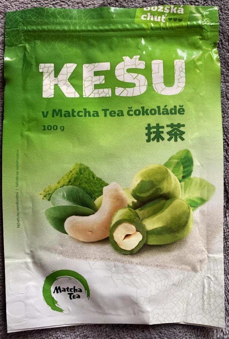 Fotografie - kešu v matcha tea