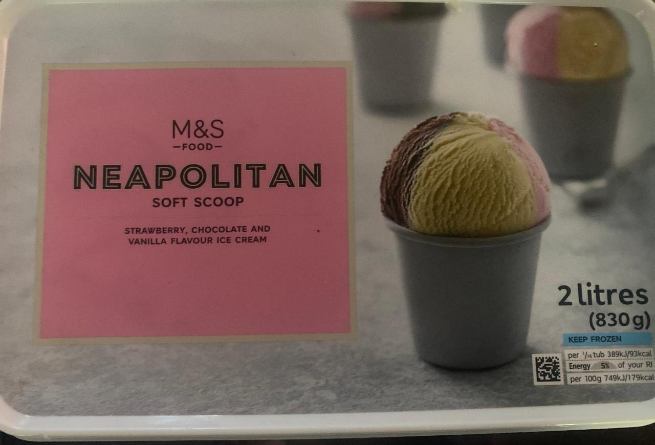 Fotografie - Neapolitan soft scoop Marks & Spencer