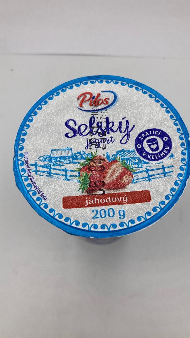 Fotografie - Selský jogurt Pilos jahoda