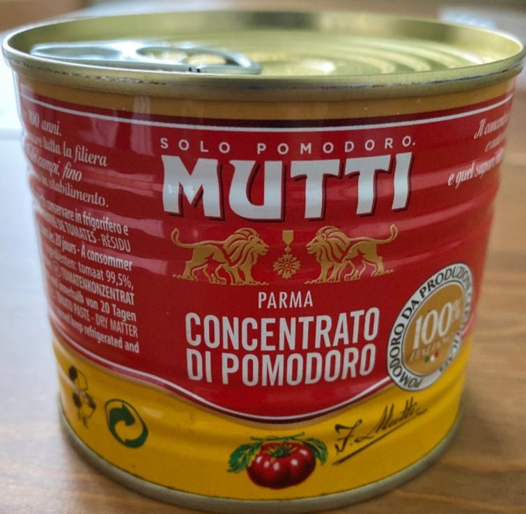 Fotografie - Parma concentrato di pomodoro Mutti