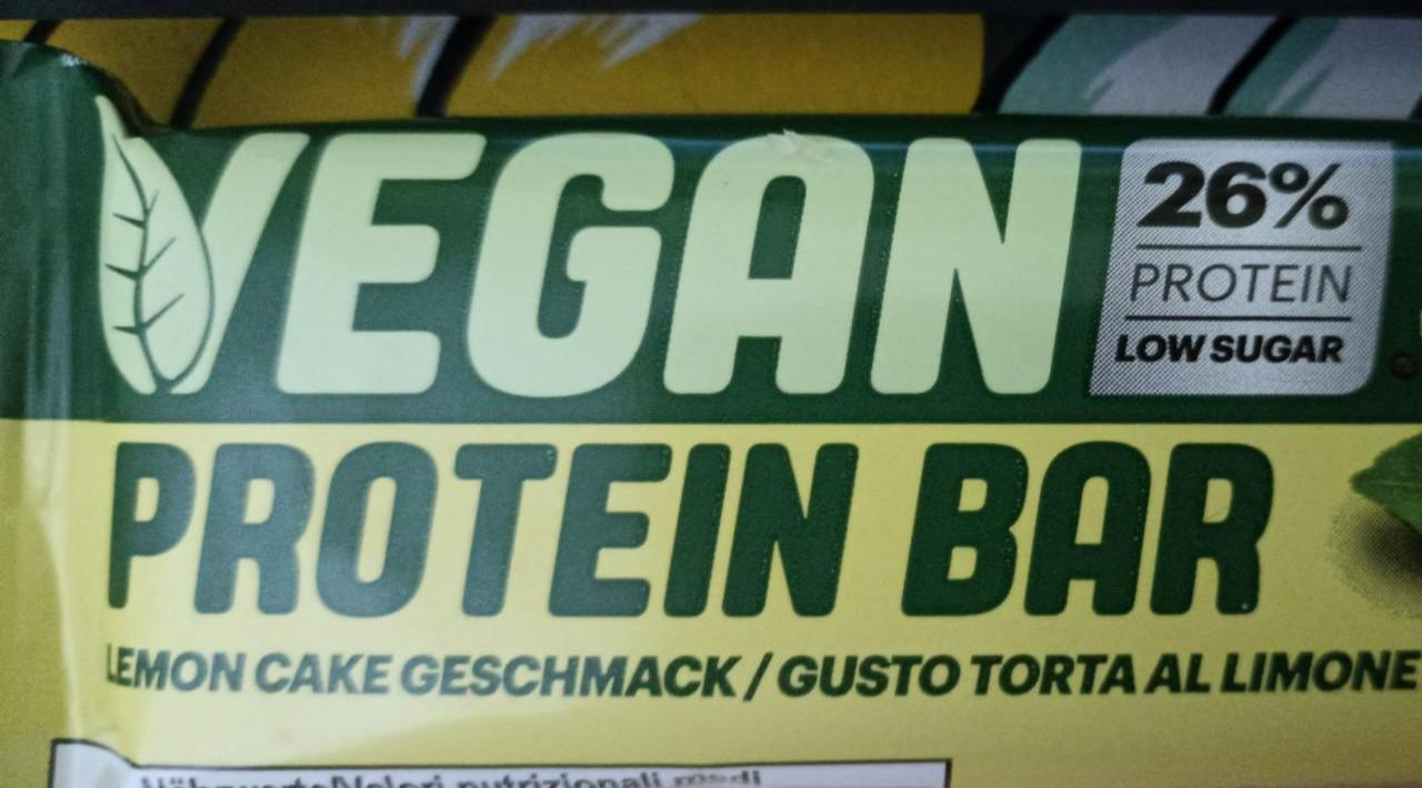 Fotografie - Protein Bar Lemon Cake Geschmack IronMaxx