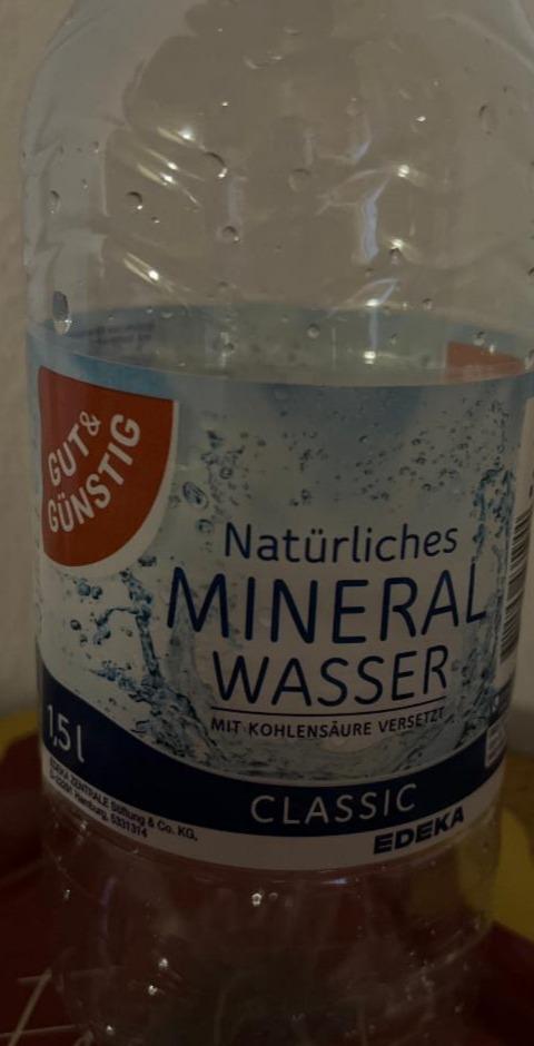 Fotografie - Mineral Wasser Gut&Günstig