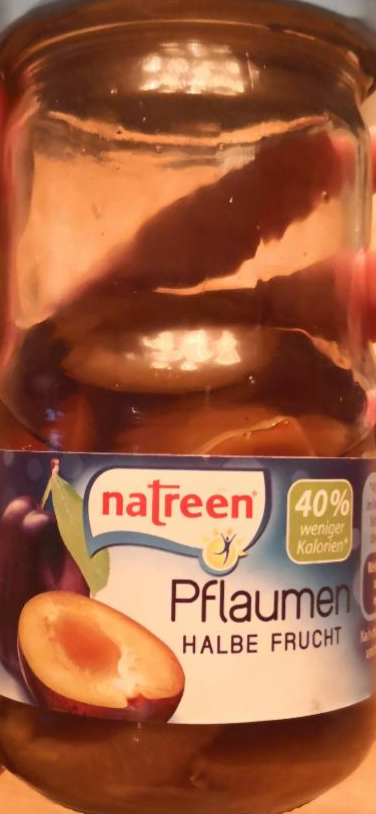 Fotografie - Pflaumen halbe fruchte natreen