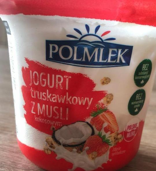 Fotografie - Jogurt truskawkowy z musli kokosowym Polmlek