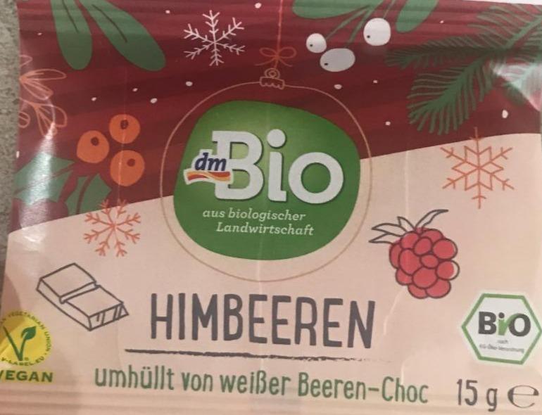 Fotografie - Himbeeren umhüllt von weißer Beeren-Choc dmBio