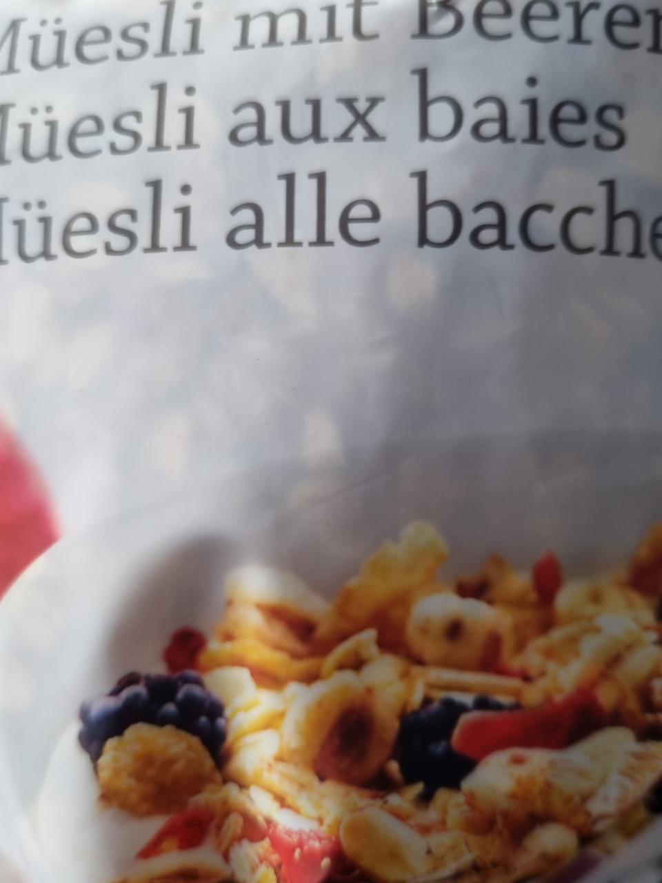 Fotografie - Müesli mit Beeren