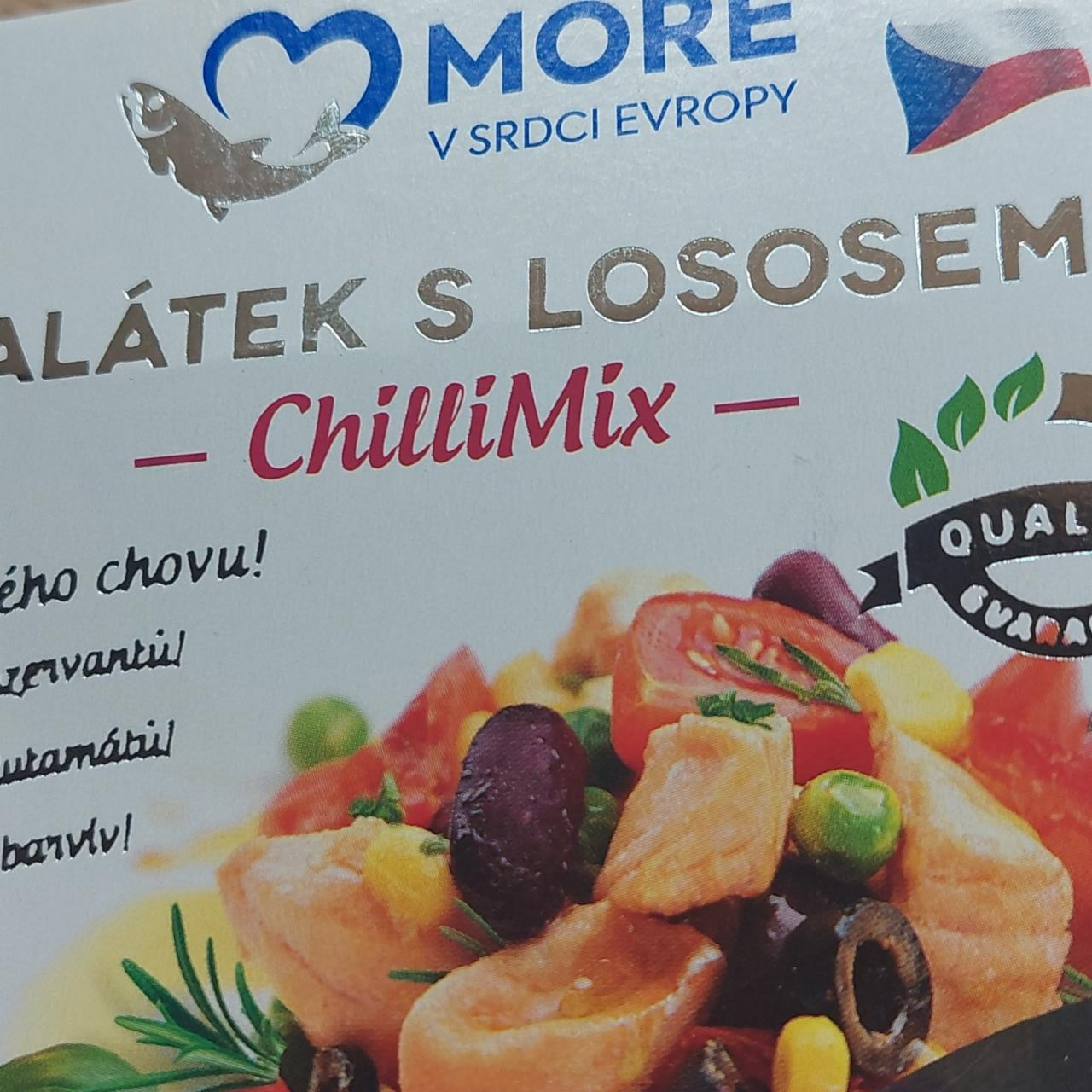 Fotografie - Salátek s lososem ChilliMix Moře v srdci Evropy