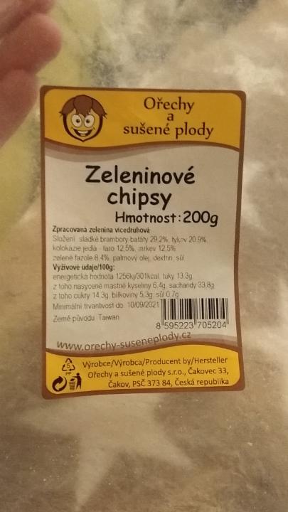 Fotografie - Zeleninové chipsy Ořechy a sušené plody