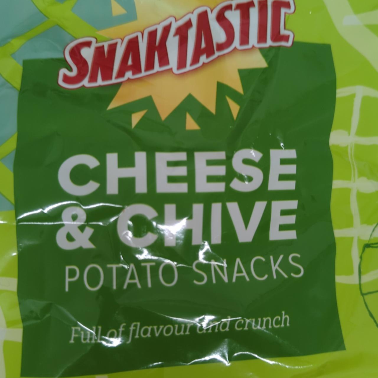 Fotografie - Cheese & chive potato snacks Snaktastic