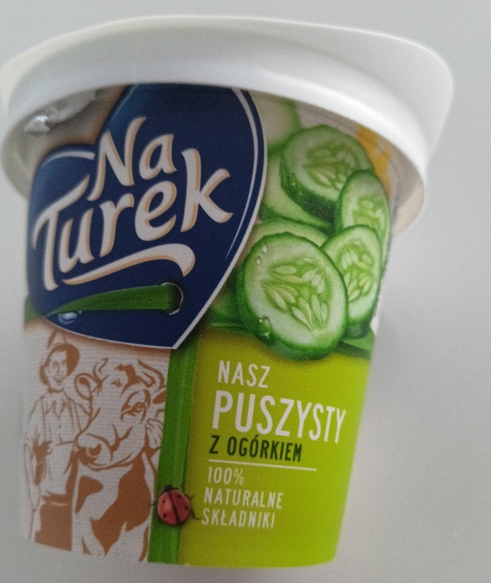 Fotografie - Nasz Puszysty z ogórkiem NaTurek