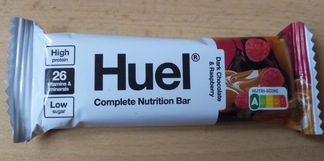 Fotografie - Complete nutrition bar dark chocolate & raspberry Huel