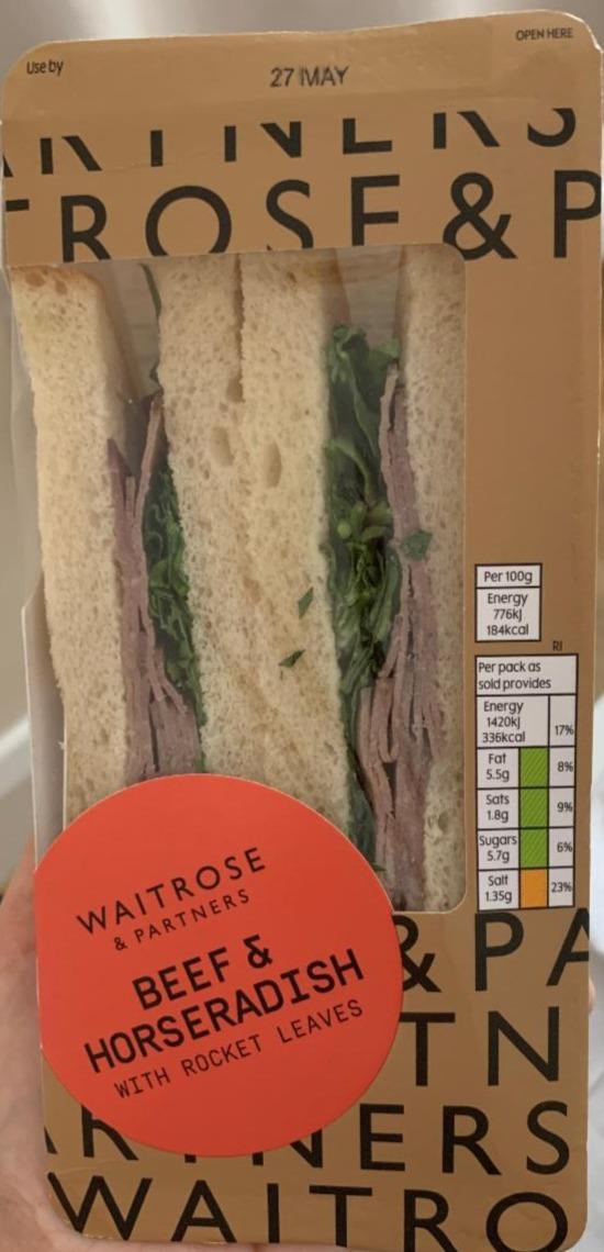 Fotografie - Beef & Horseradish with rocket leaves Waitrose