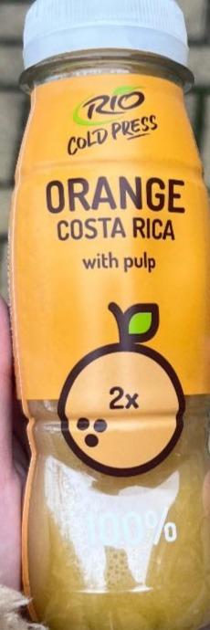 Fotografie - Cold press costa rica with pulp Rio