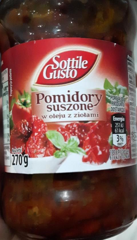 Fotografie - Pomidory suszone w oleju z ziołami (po odsączeniu oleju) Sottile Gusto