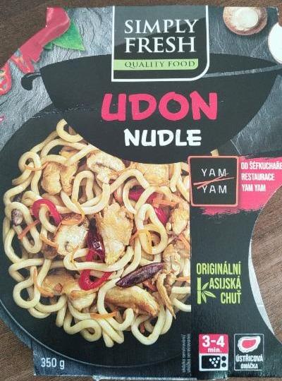 Fotografie - Udon nudle s kuřecím masem Simply Fresh