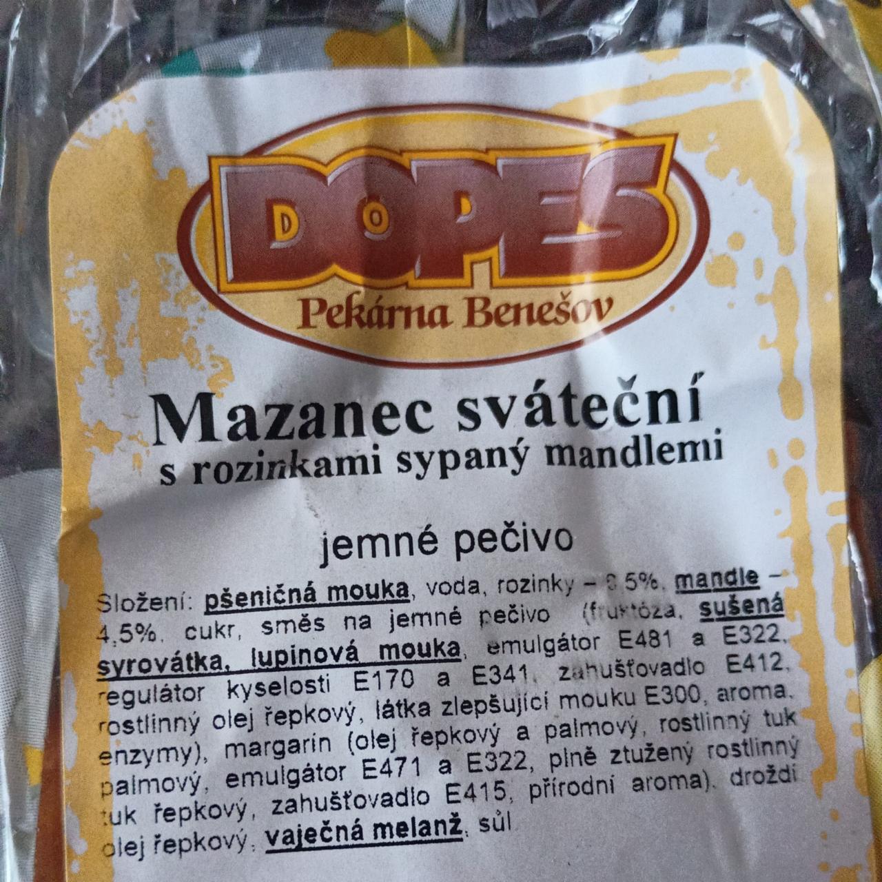 Fotografie - Mazanec sváteční s rozinkami sypaný mandlemi Dopes