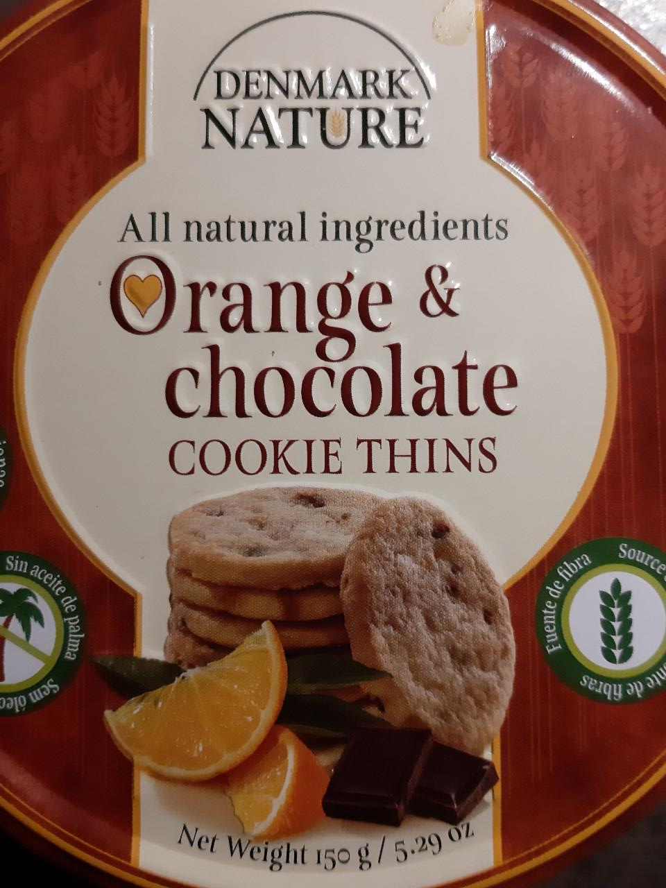 Fotografie - Orange & Chocolate Cookie Thins Denmark Nature