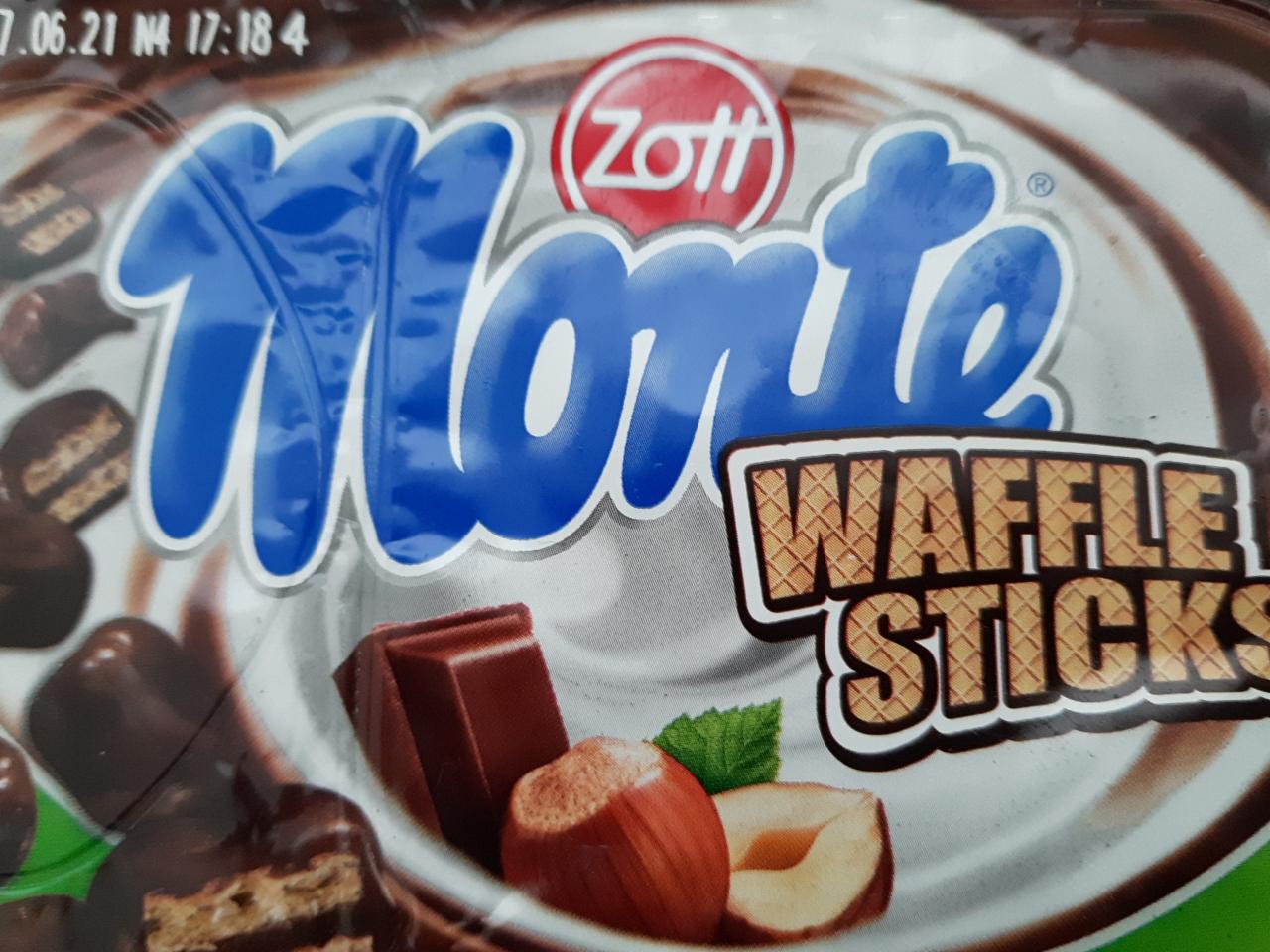 Fotografie - Monte Waffle Sticks Zott