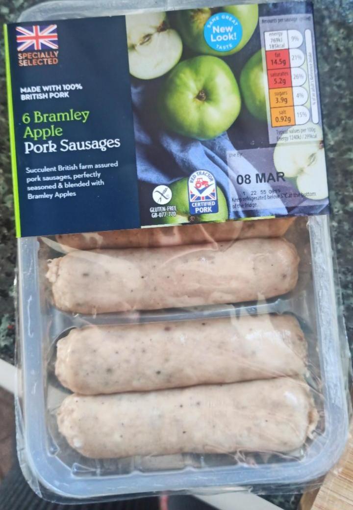 Fotografie - 6 British Bramley Apple Pork Sausages Specially Selected