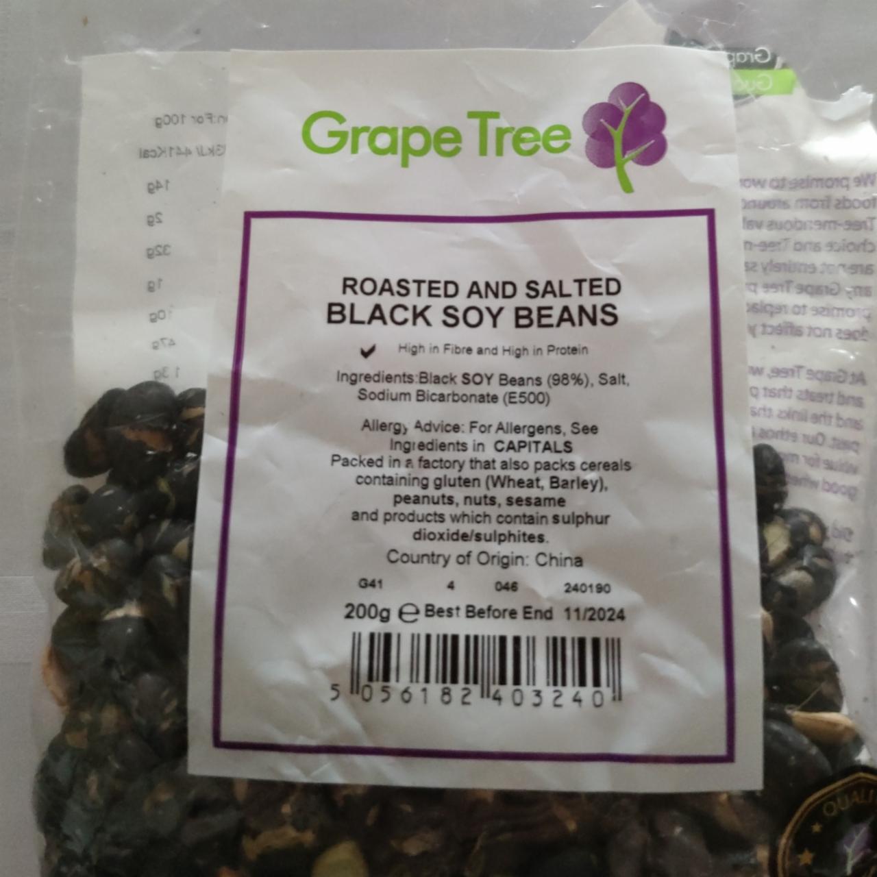 Fotografie - Roasted and salted black soy beans Grape Tree