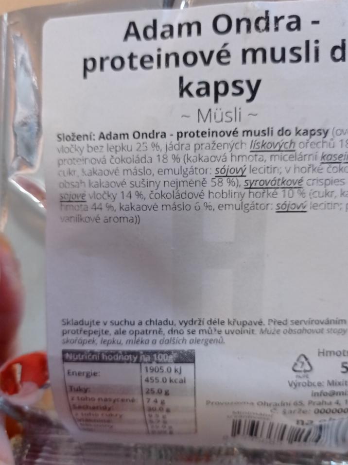 Fotografie - Adam Ondra proteinové musli do kapsy