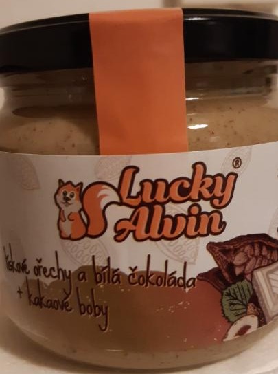 Fotografie - Lískové ořechy a bílá čokoláda + kakaové boby Lucky Alvin