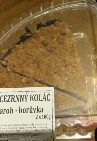 Fotografie - Vícezrnný koláč tvaroh-borůvka Šťastná koza