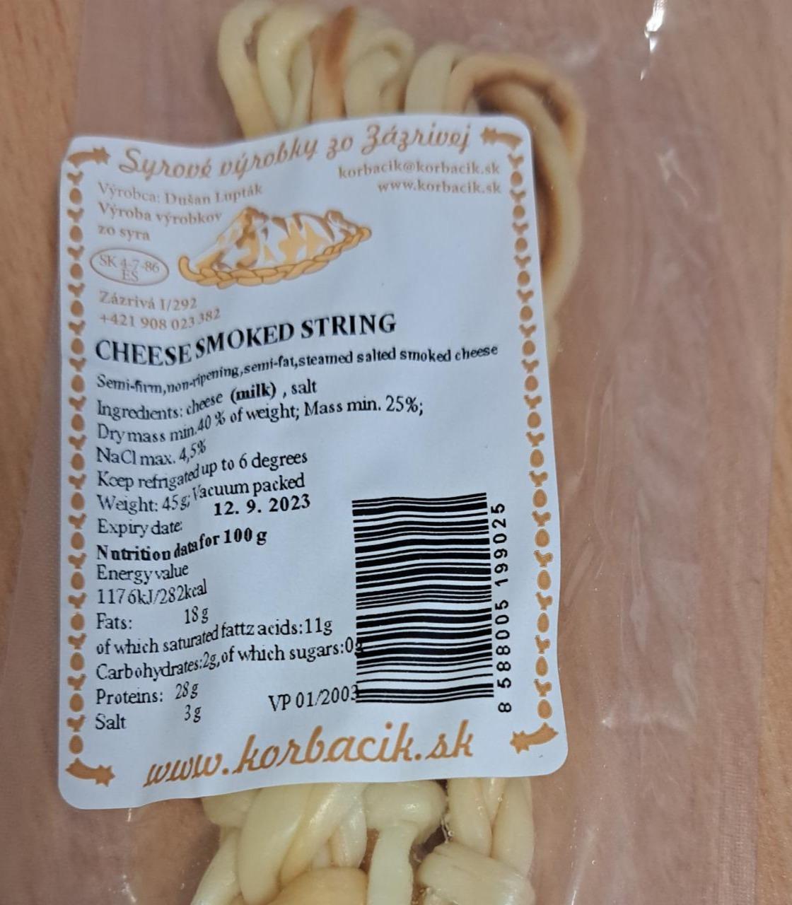 Fotografie - Cheese Smoked String Dušan Lupták Výrobky ze Zázrivej