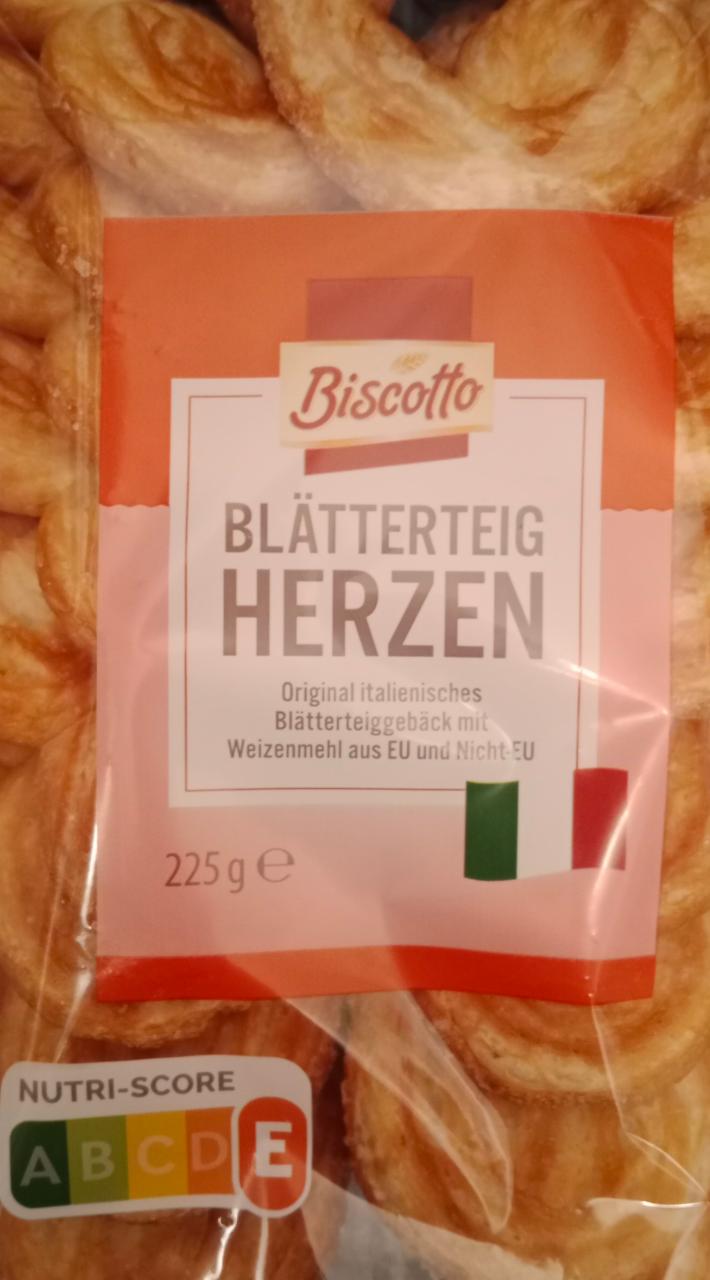 Fotografie - Blätterteig Herzen Biscotto