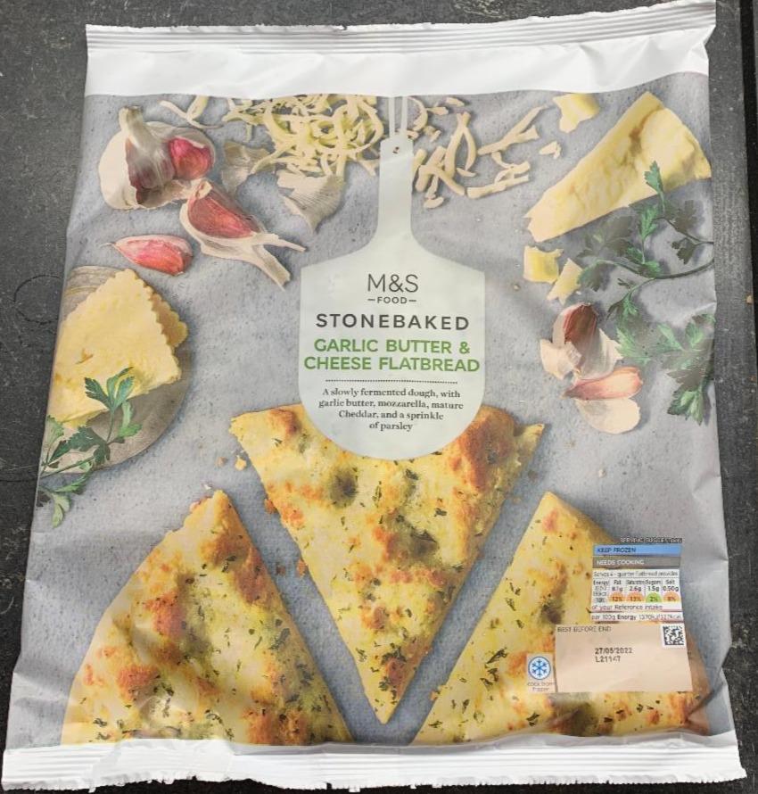 Fotografie - Stonebaked Garlic Butter & Cheese Flatbread M&S Food