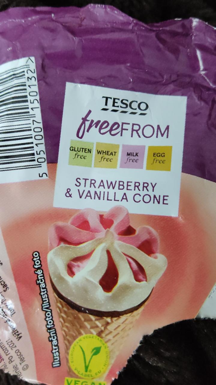 Fotografie - Tesco free from Strawberry & Vanilla cone