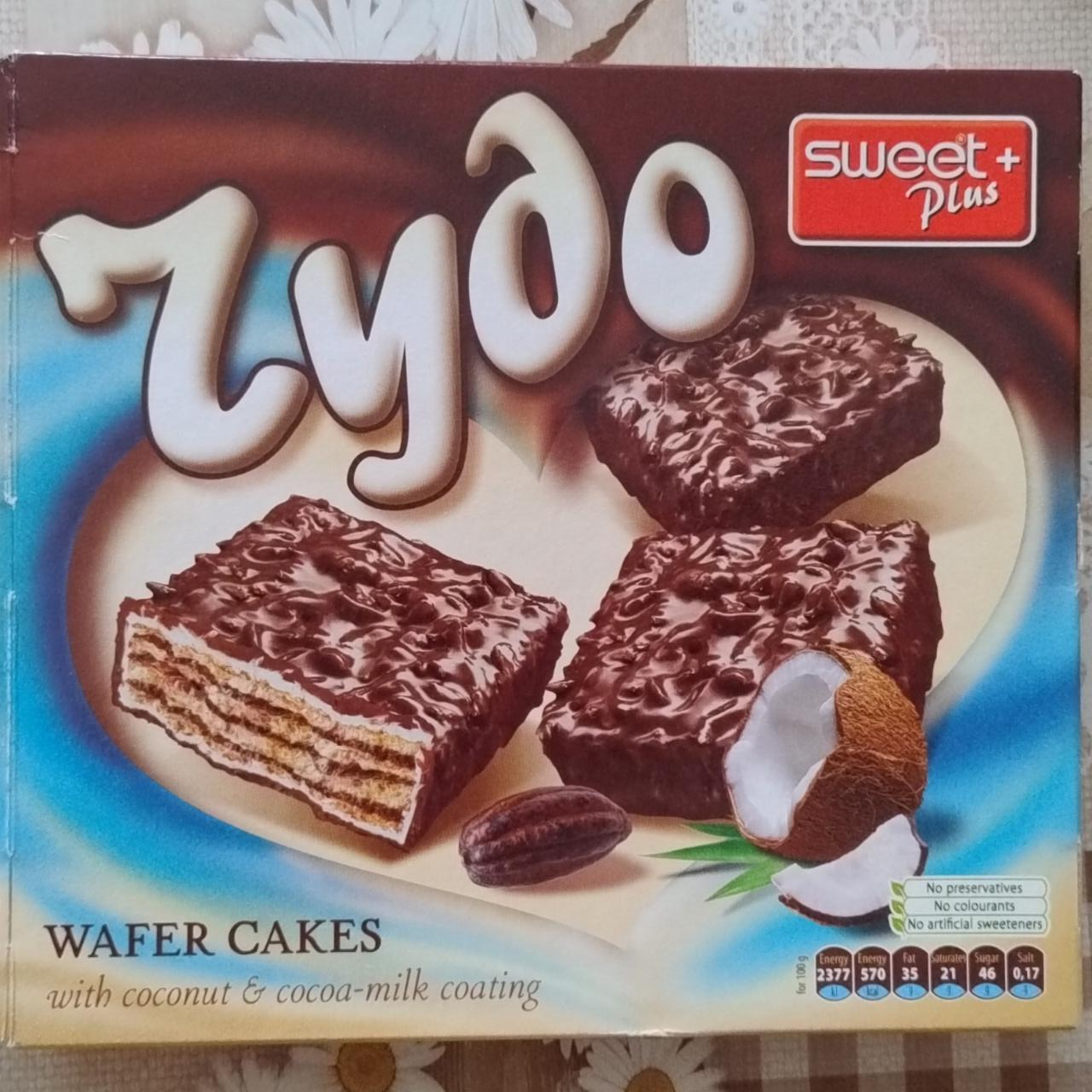 Fotografie - Wafer cakes with coconut & cocoa-milk coating Sweet plus