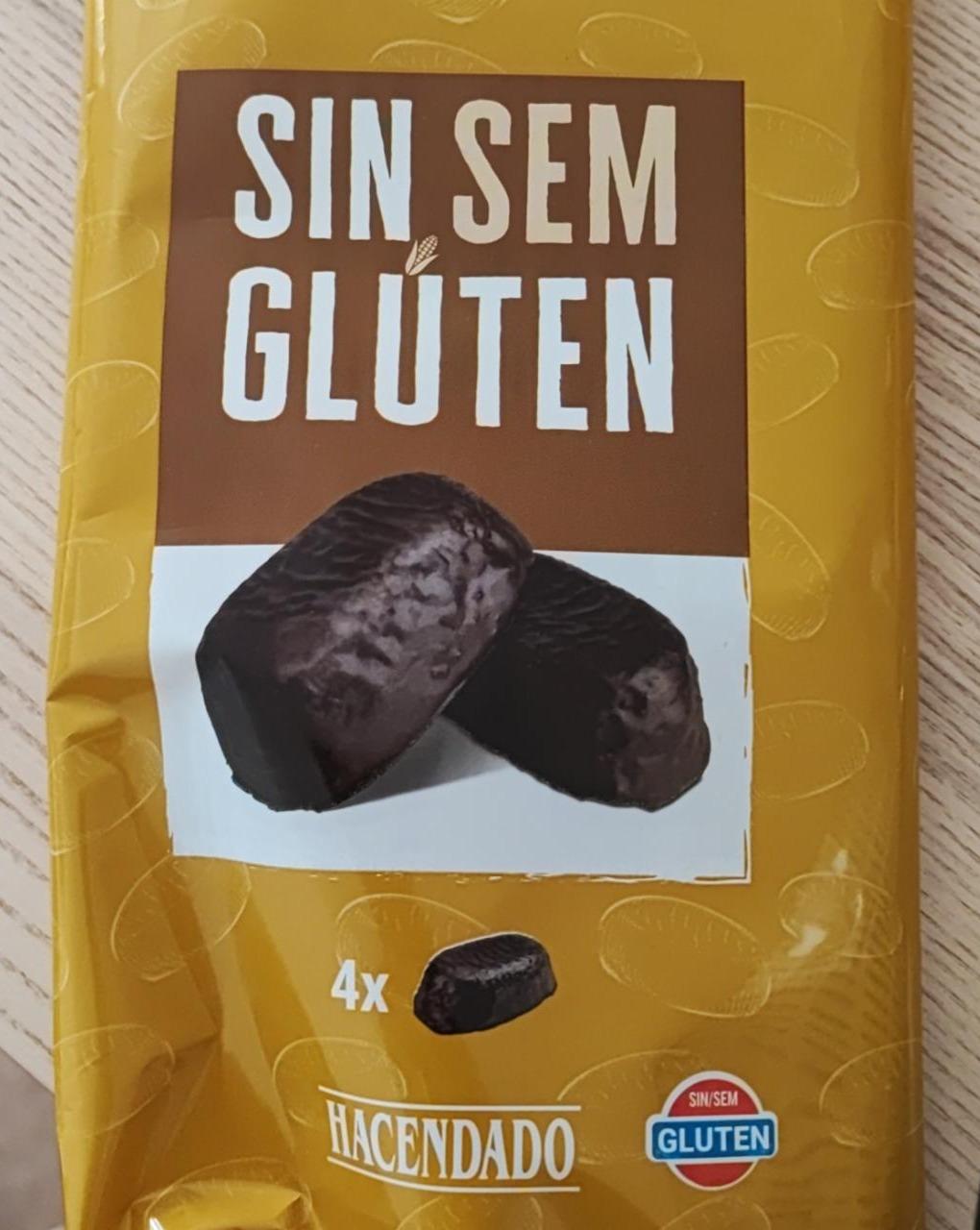 Fotografie - Bizcocho recubierto de chocolate sin gluten Hacendado