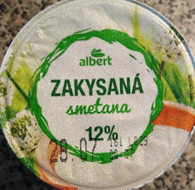 Fotografie - zakysaná smetana 12% Albert