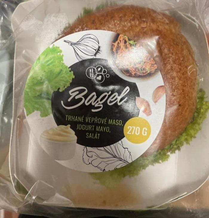 Fotografie - Bagel trhané vepřové maso, jogurt mayo, salát Zdravé stravování