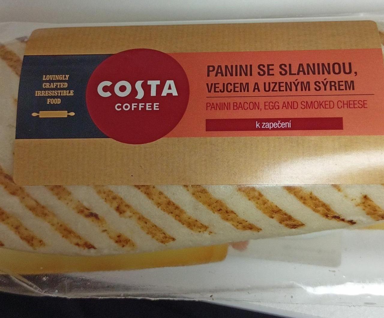 Fotografie - Panini se slaninou, vejcem a uzeným sýrem Costa Coffee