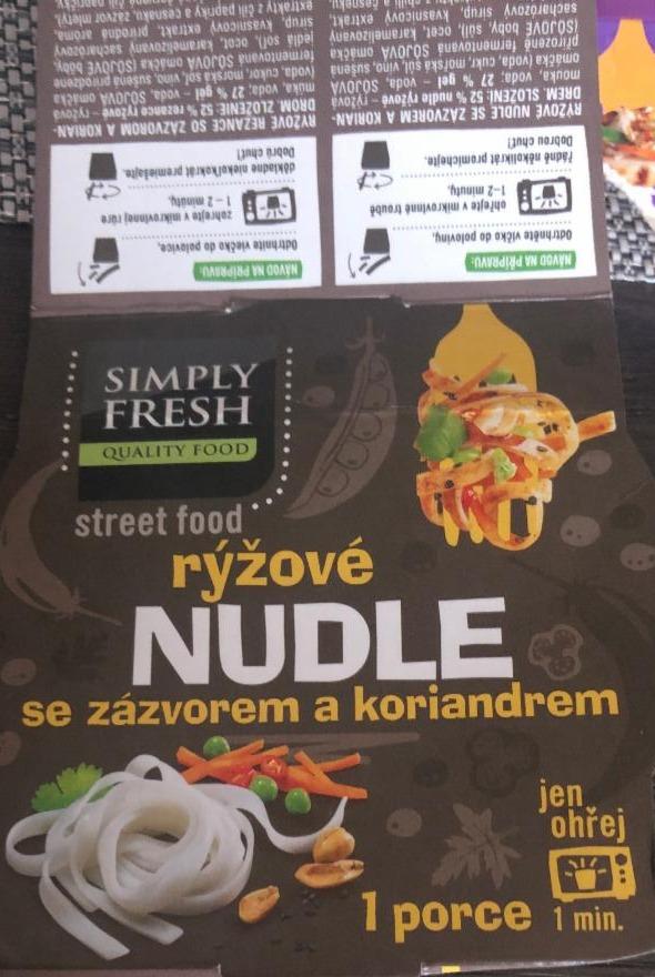 Fotografie - Rýžové nudle se zázvorem a koriandrem Simply Fresh