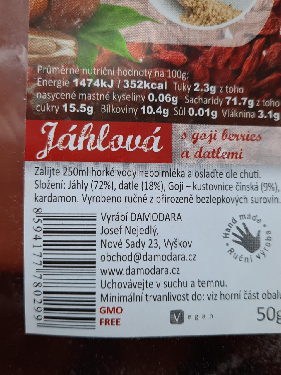 Fotografie - Jáhlová kaše s goji berries a datlemi Damodara