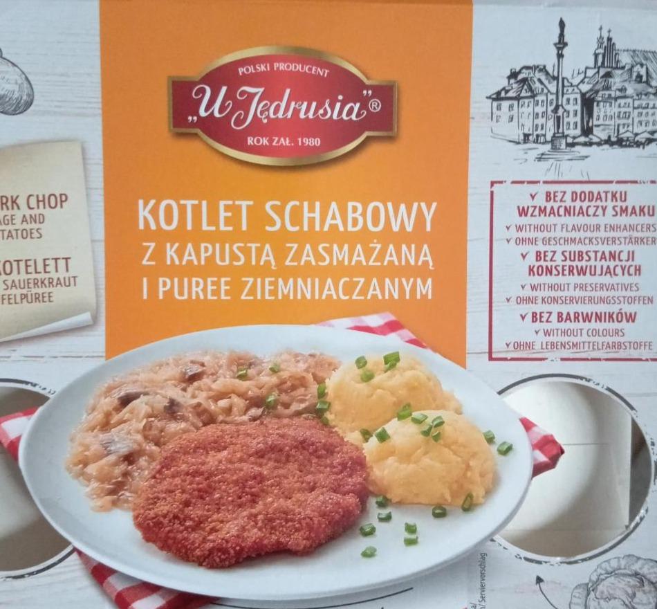 Fotografie - Kotlet schabowy z kapustą zasmażaną i puree ziemniaczanym U Jędrusia