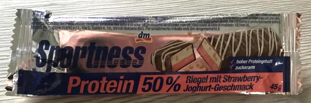 Fotografie - Protein 50% Riegel mit Strawberry-Joghurt-Geschmack Sportness