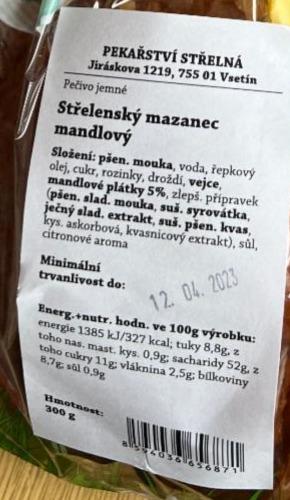 Fotografie - Střelenský mazanec mandlový Pekařství Střelná