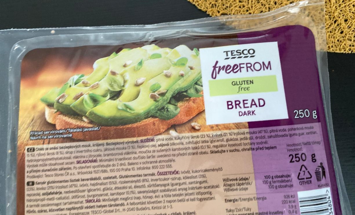 Fotografie - Dark bread glutenfree free Tesco