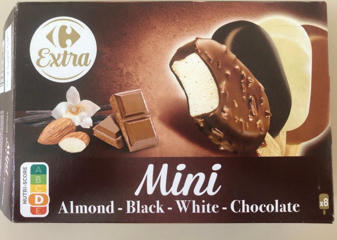 Fotografie - Mini almond black white chocolate Carrefour Extra