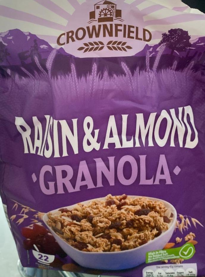 Fotografie - Raisin & Almond granola Crownfield