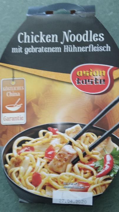 Fotografie - Chicken Noodles mit Gebratenem Hühnerfleisch - Asian Taste