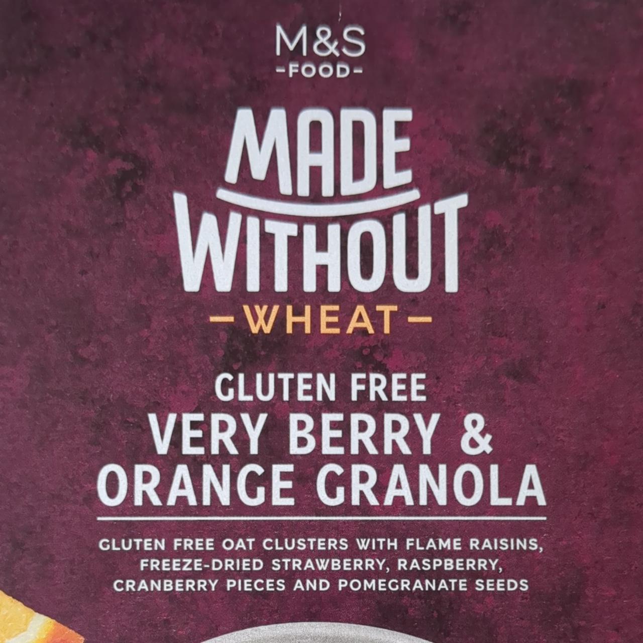 Fotografie - Very Berry and Orange Granola M&S Food