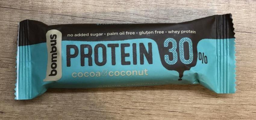 Fotografie - Protein 30% cocoa & coconut Bombus